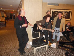 Improv 3 AM 'ONE GUITAR' jam session in lobby of Berkeley Hotel